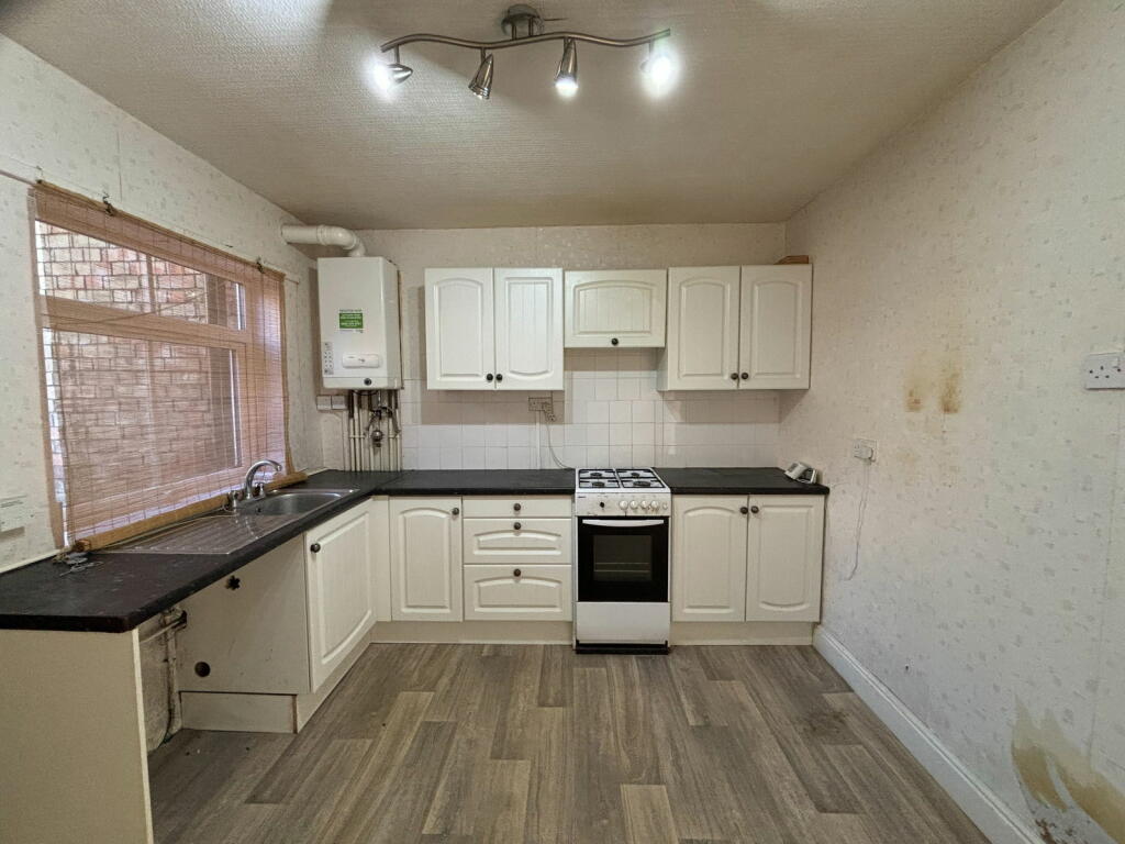 2 bed Terraced