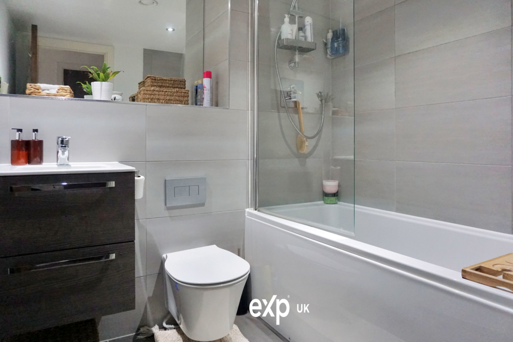 1 bed Apartment
