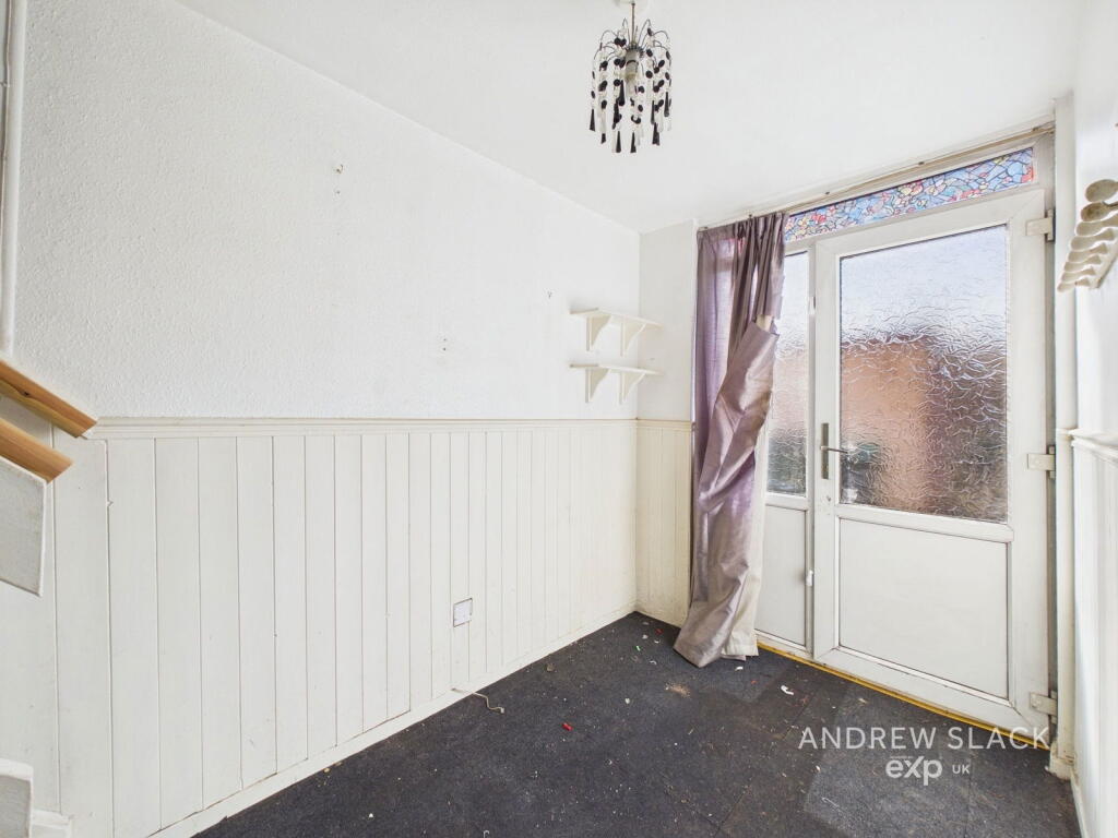 3 bed End of Terrace