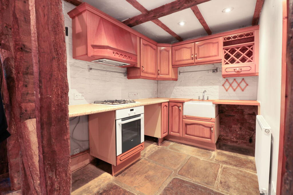 2 bed Semi-Detached Bungalow