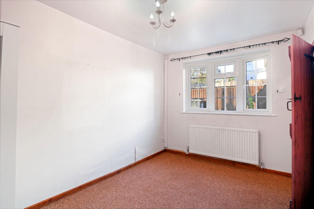 2 bed Semi-Detached Bungalow