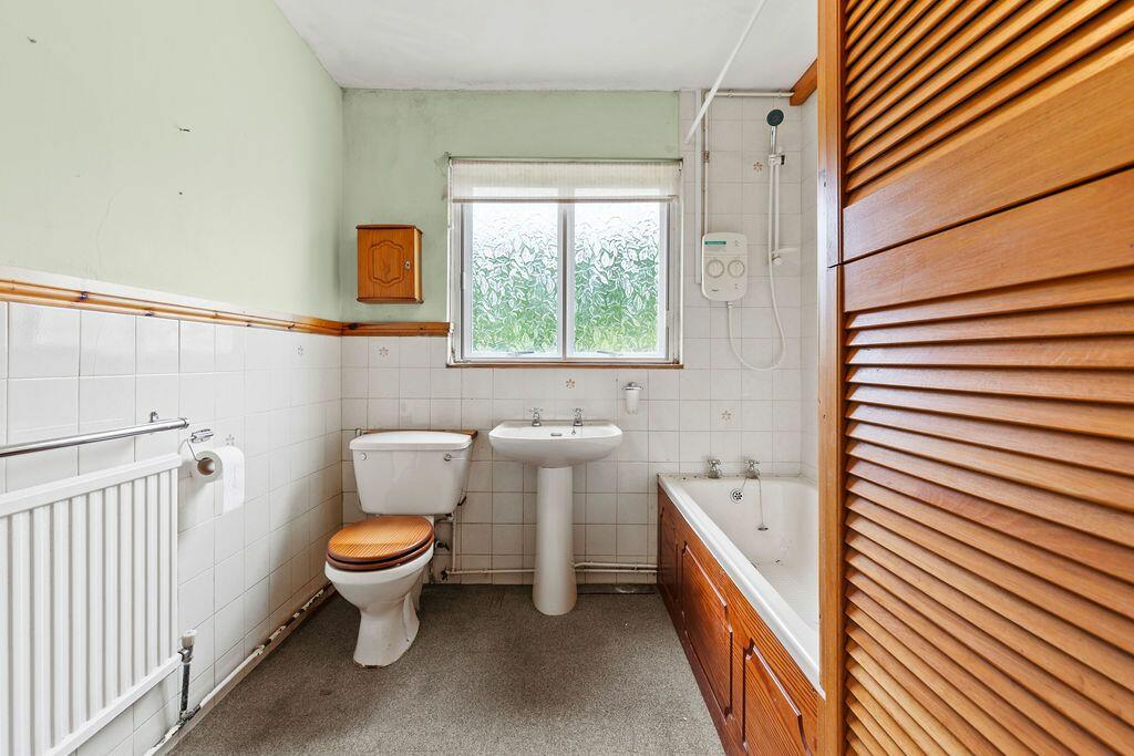 3 bed Detached Bungalow