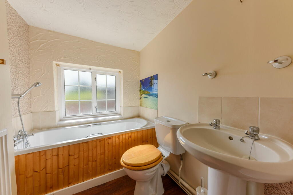 3 bed Cottage