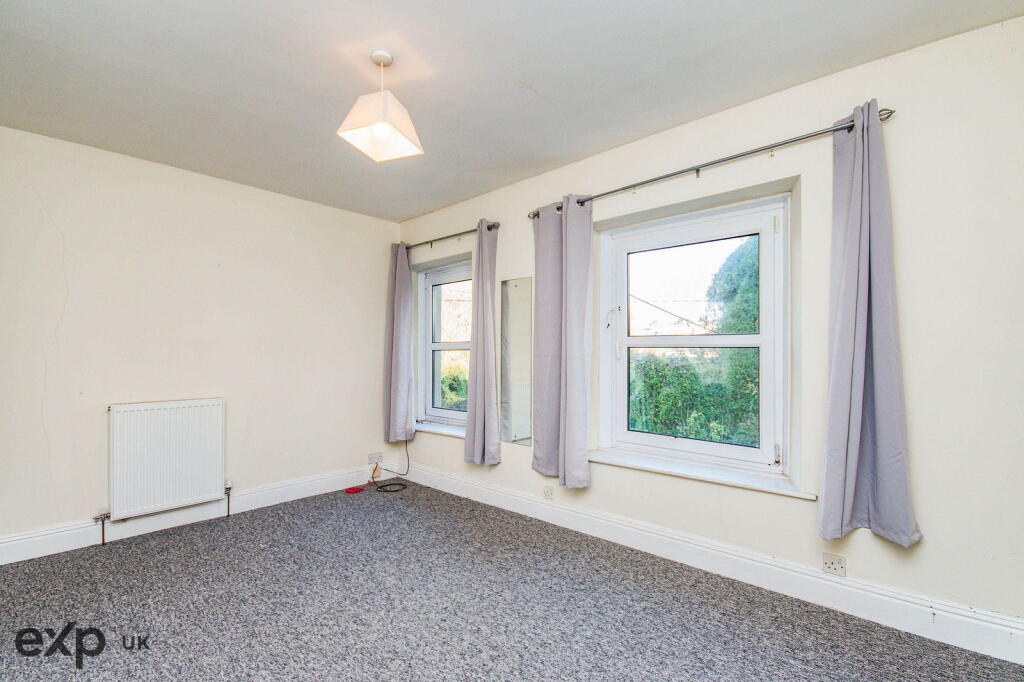 2 bed Terraced