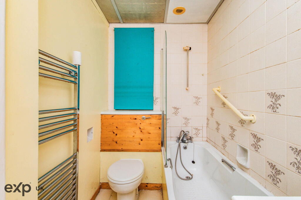 2 bed Terraced