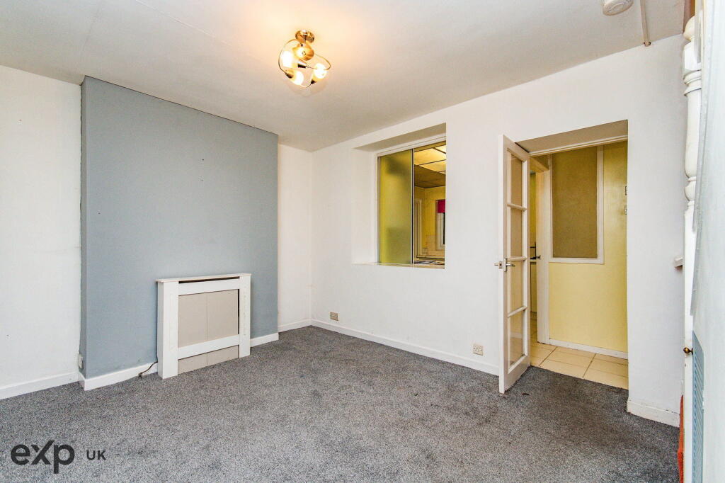 2 bed Terraced