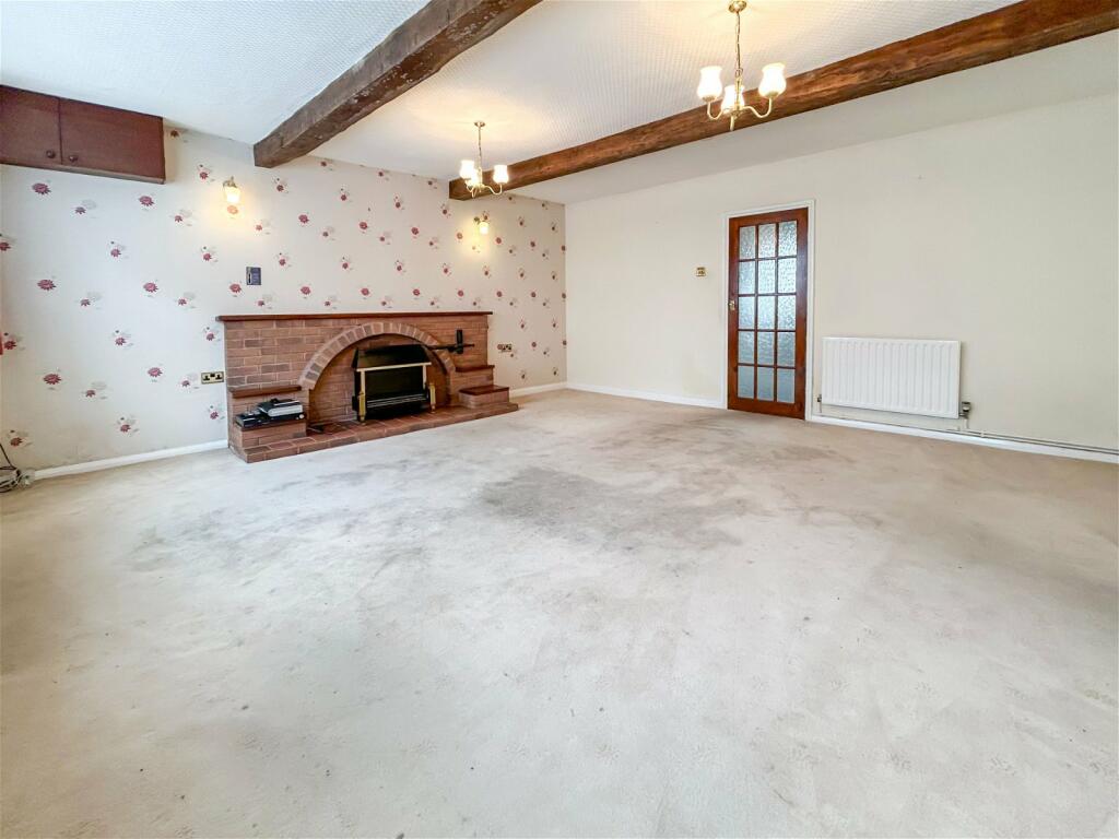 3 bed Terraced
