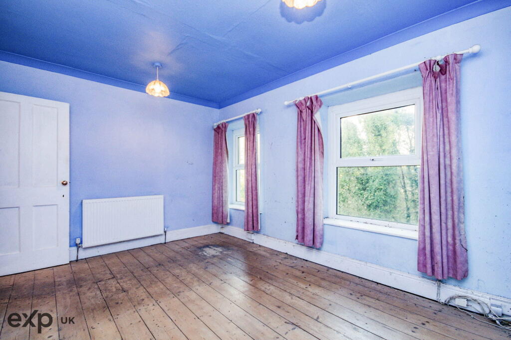 2 bed End of Terrace