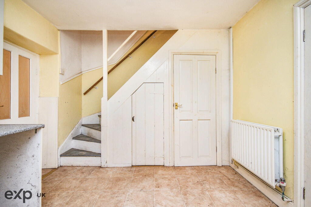 2 bed End of Terrace