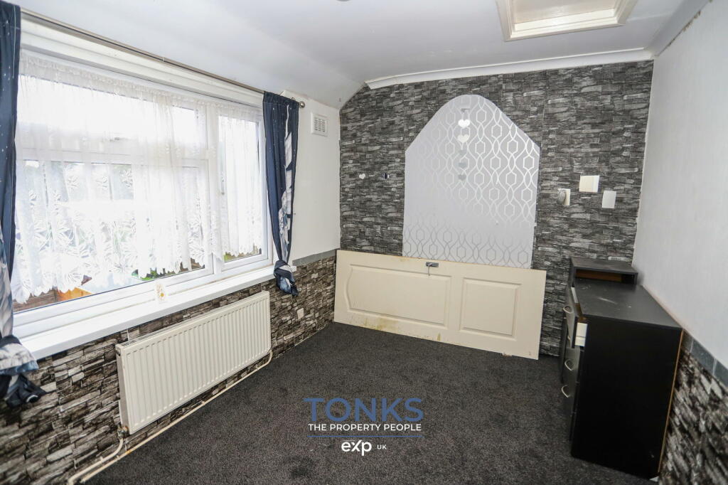 2 bed End of Terrace