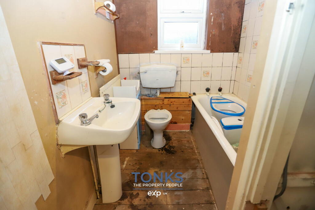 2 bed End of Terrace