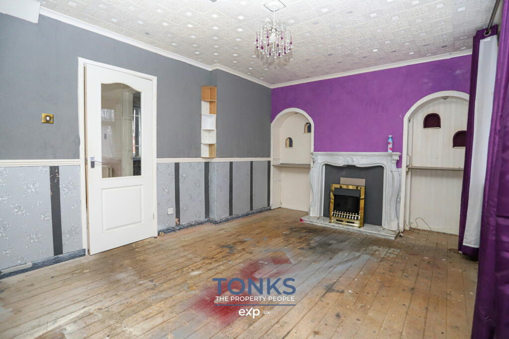 2 bed End of Terrace