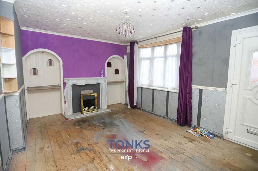 2 bed End of Terrace