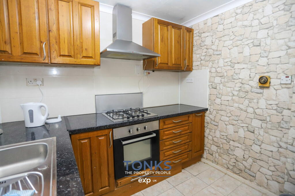 2 bed End of Terrace