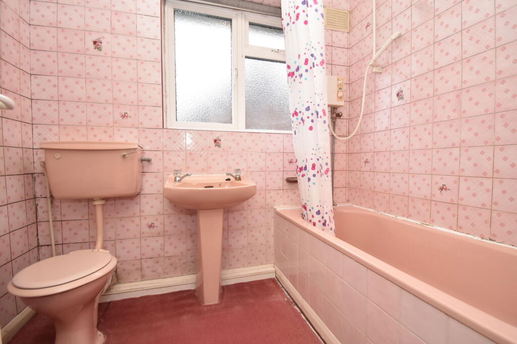 3 bed Semi-Detached