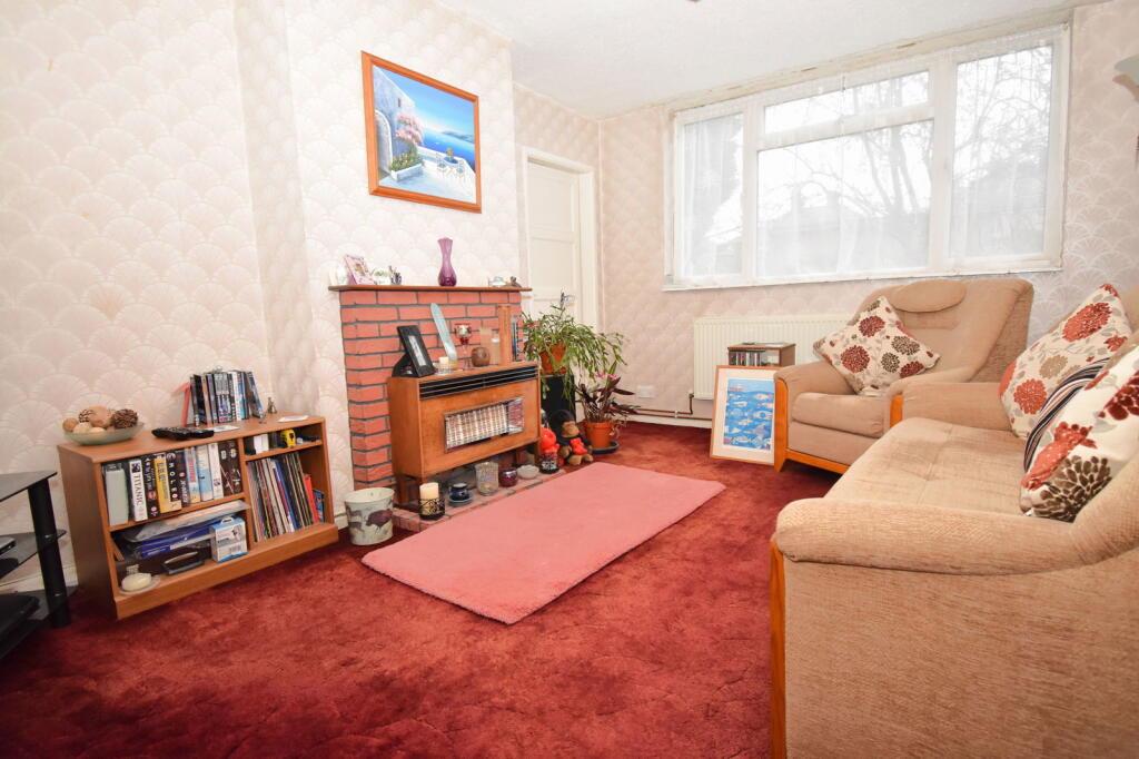 3 bed Semi-Detached