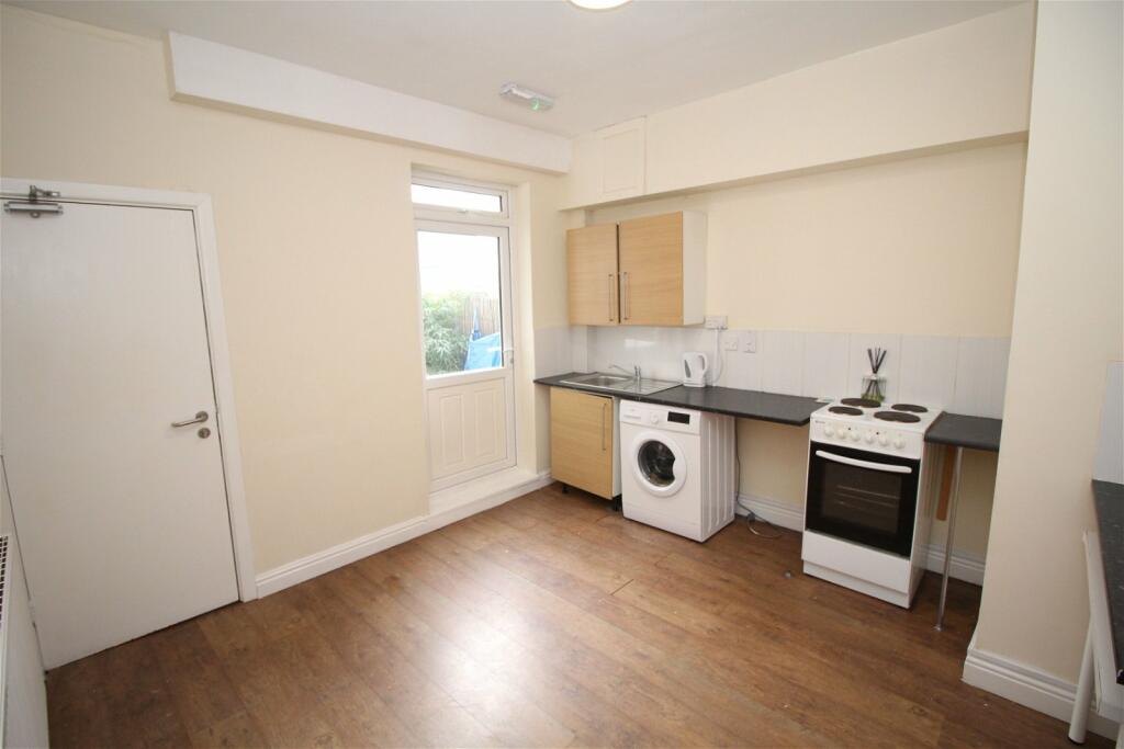 5 bed House Share