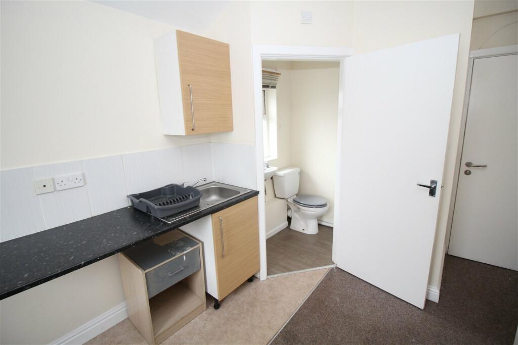 5 bed House Share