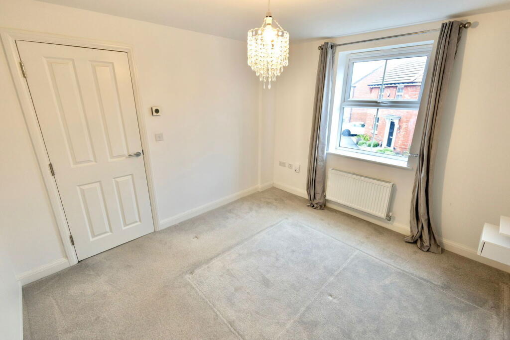 3 bed Detached