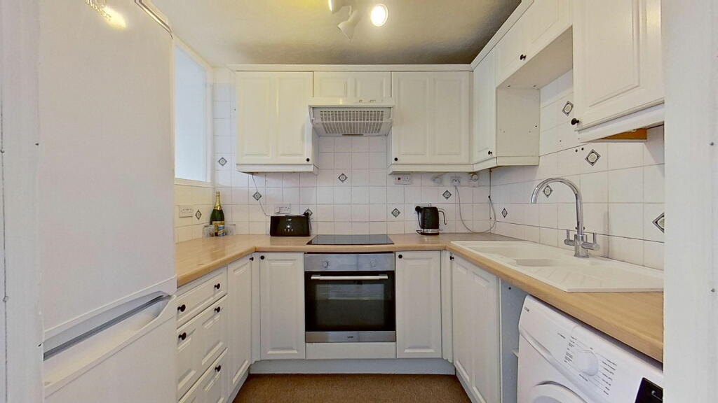 2 bed Apartment
