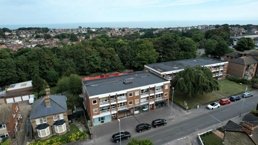 2 bed Apartment