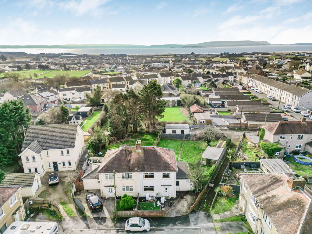 3 bed Semi-Detached