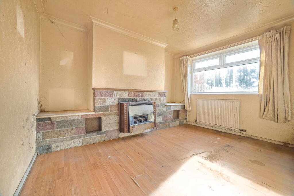 3 bed Semi-Detached