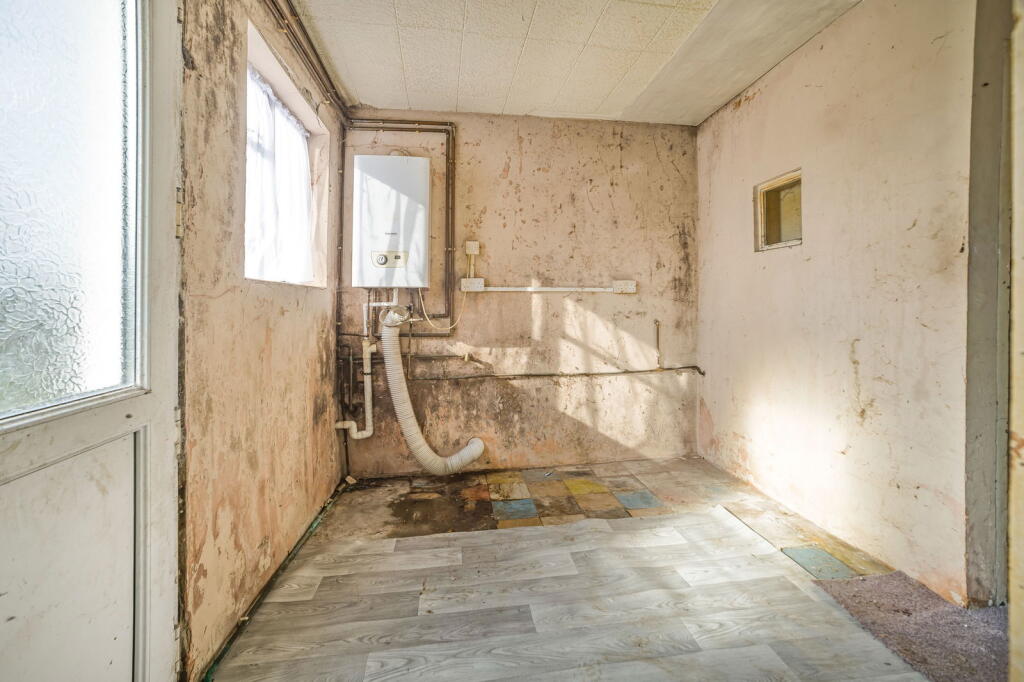 3 bed Semi-Detached