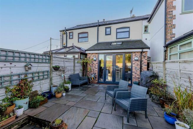 2 bed Cottage