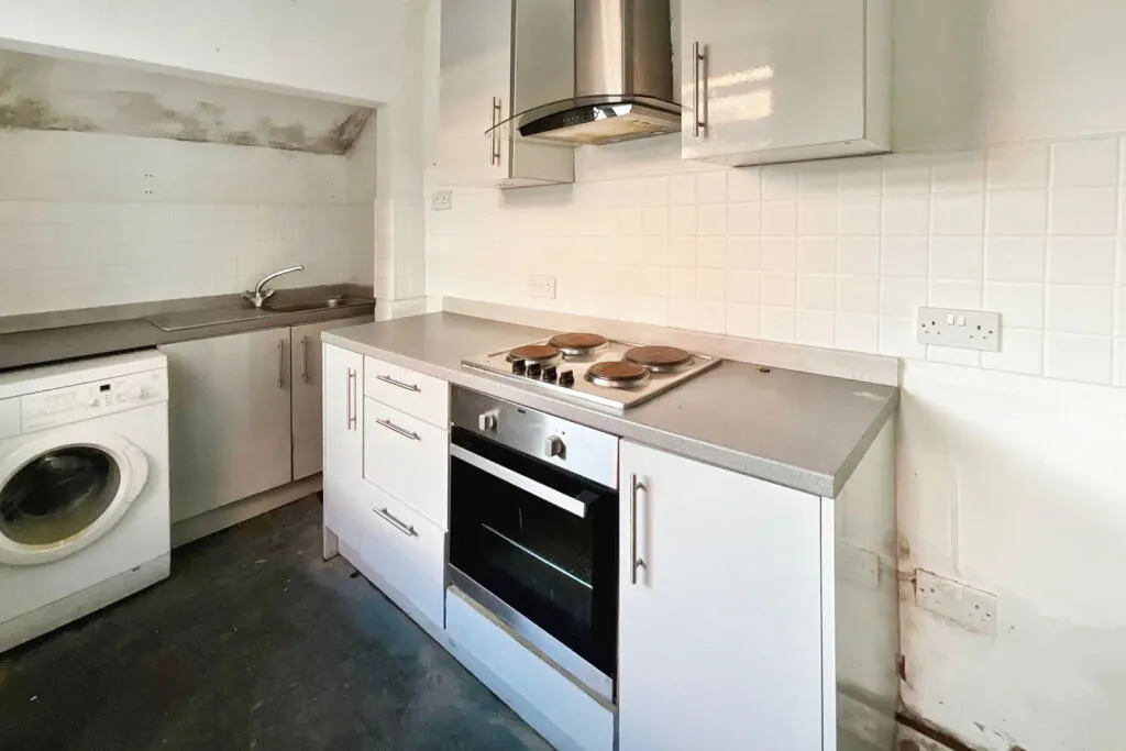 2 bed End of Terrace