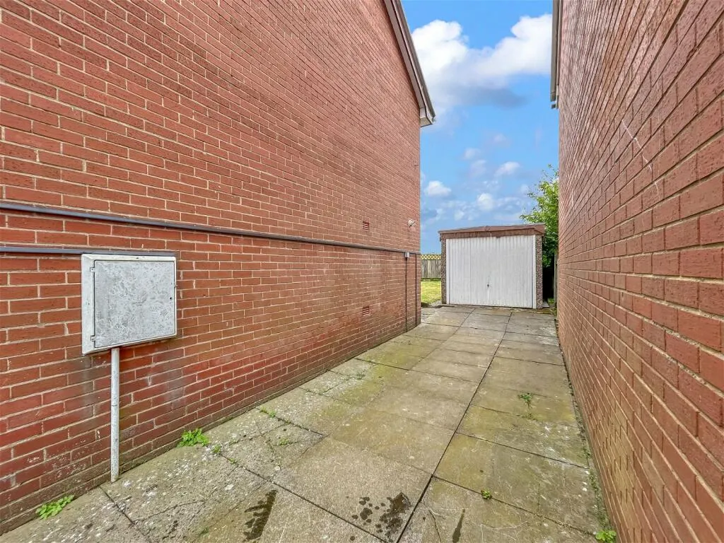 3 bed Detached
