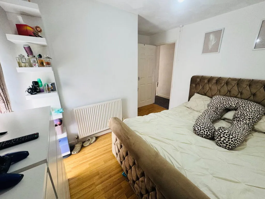 3 bed Terraced