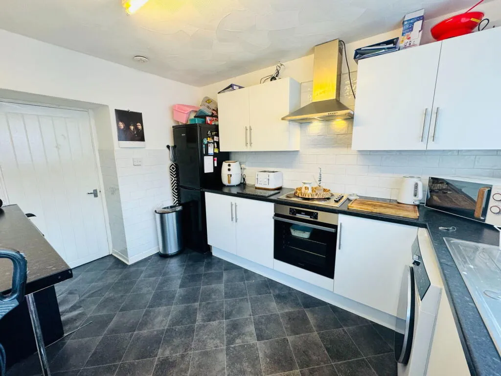 3 bed Terraced