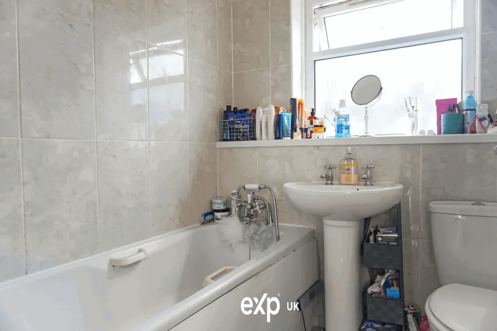 2 bed Terraced