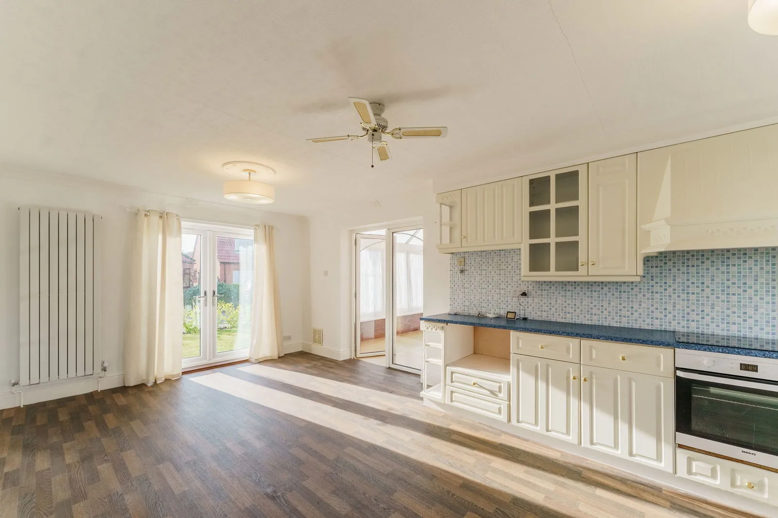 3 bed Detached Bungalow