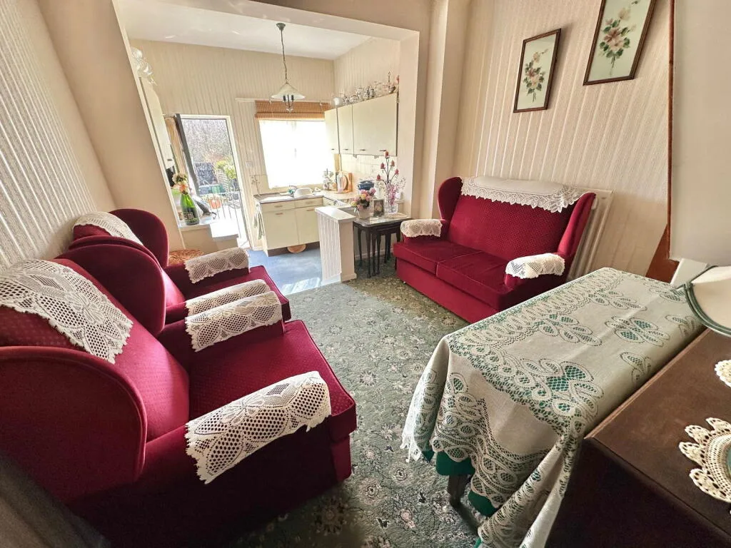 2 bed Terraced