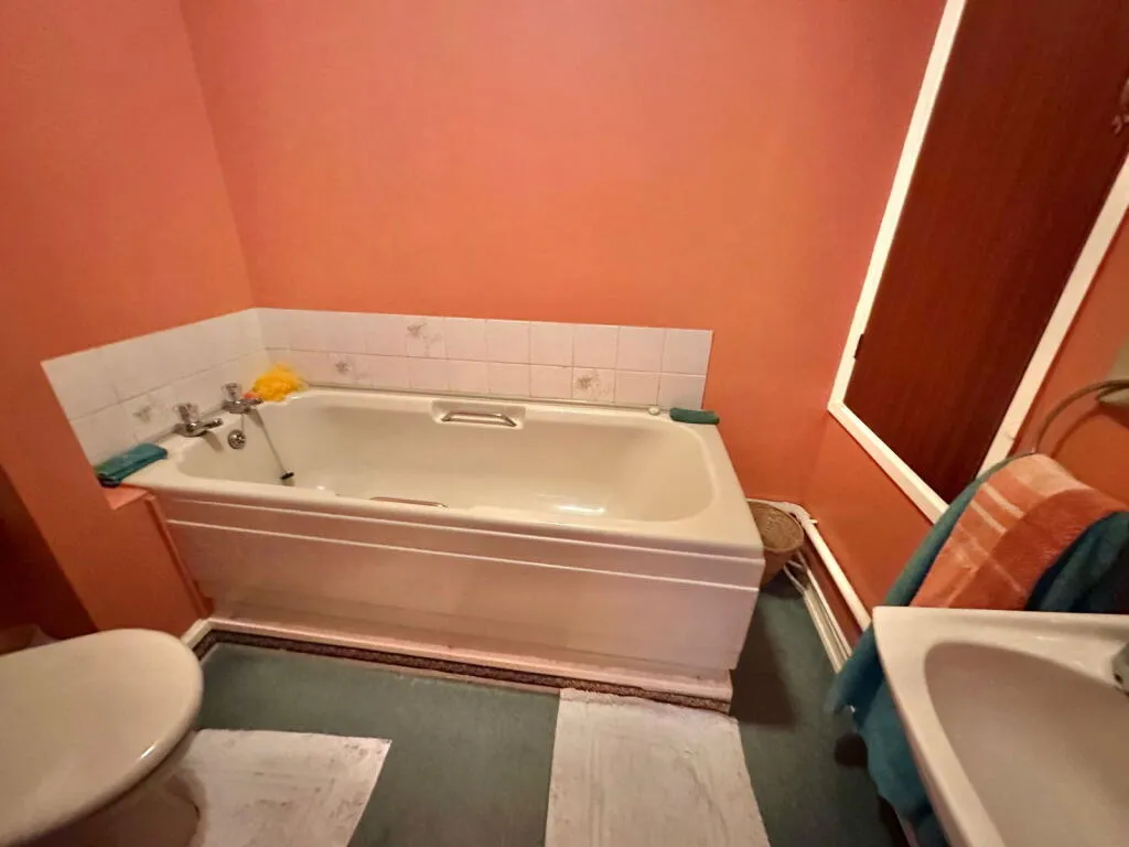 2 bed Terraced