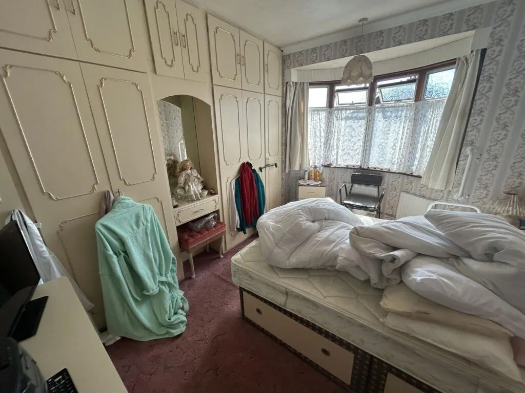 3 bed Semi-Detached