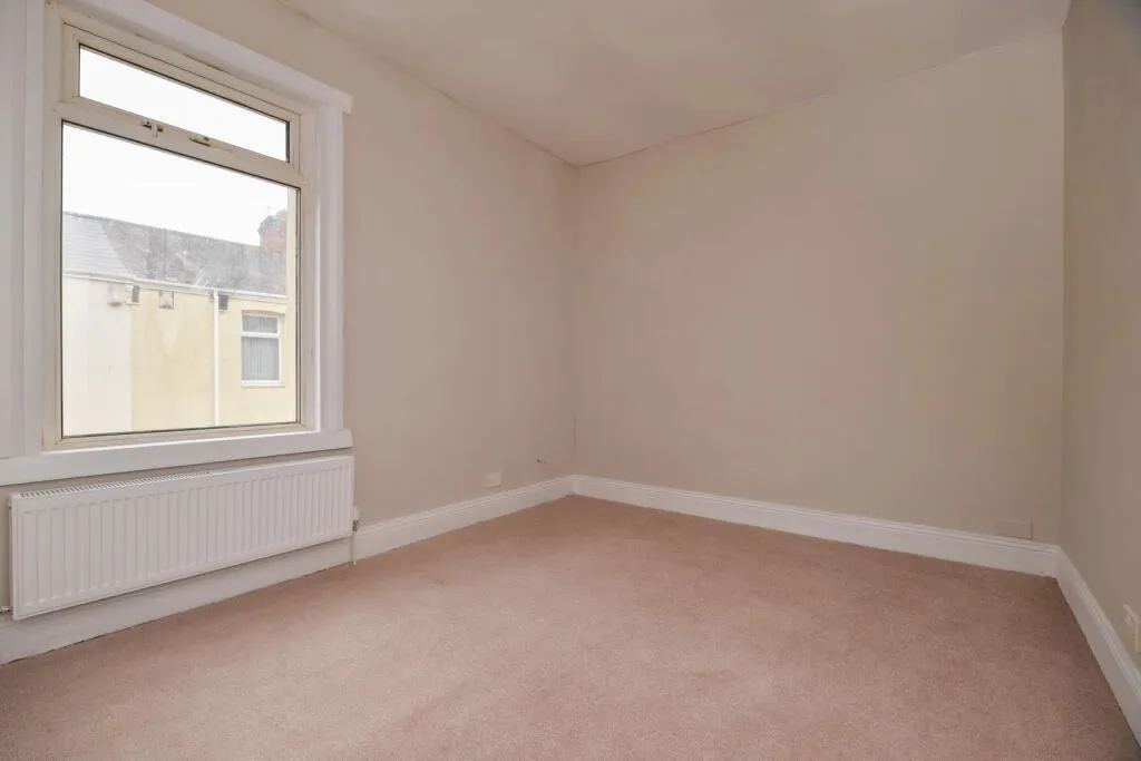 2 bed Terraced