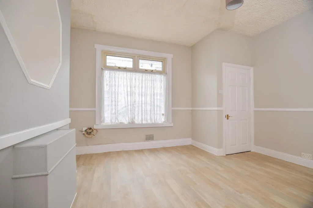 2 bed Terraced