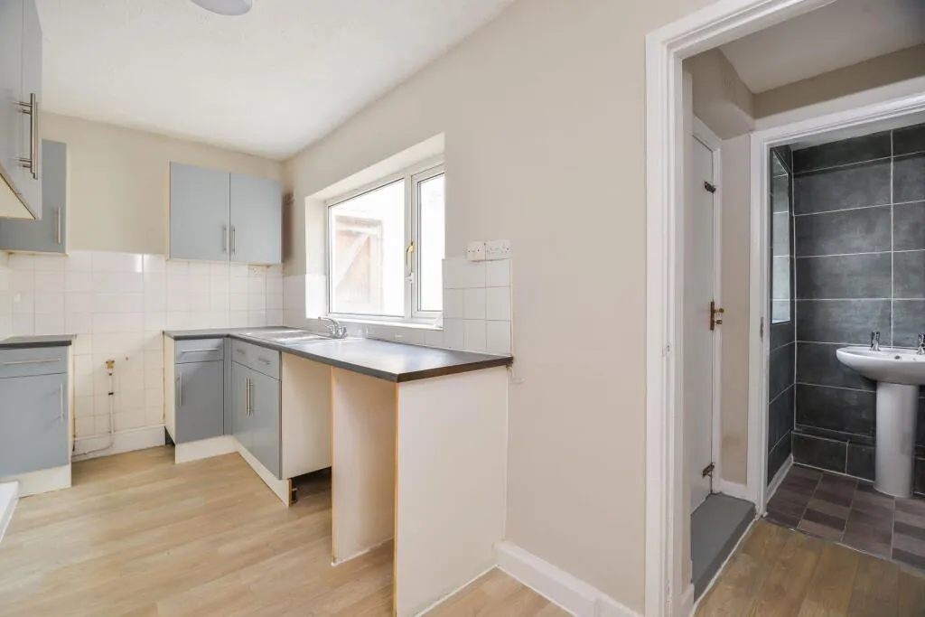 2 bed Terraced
