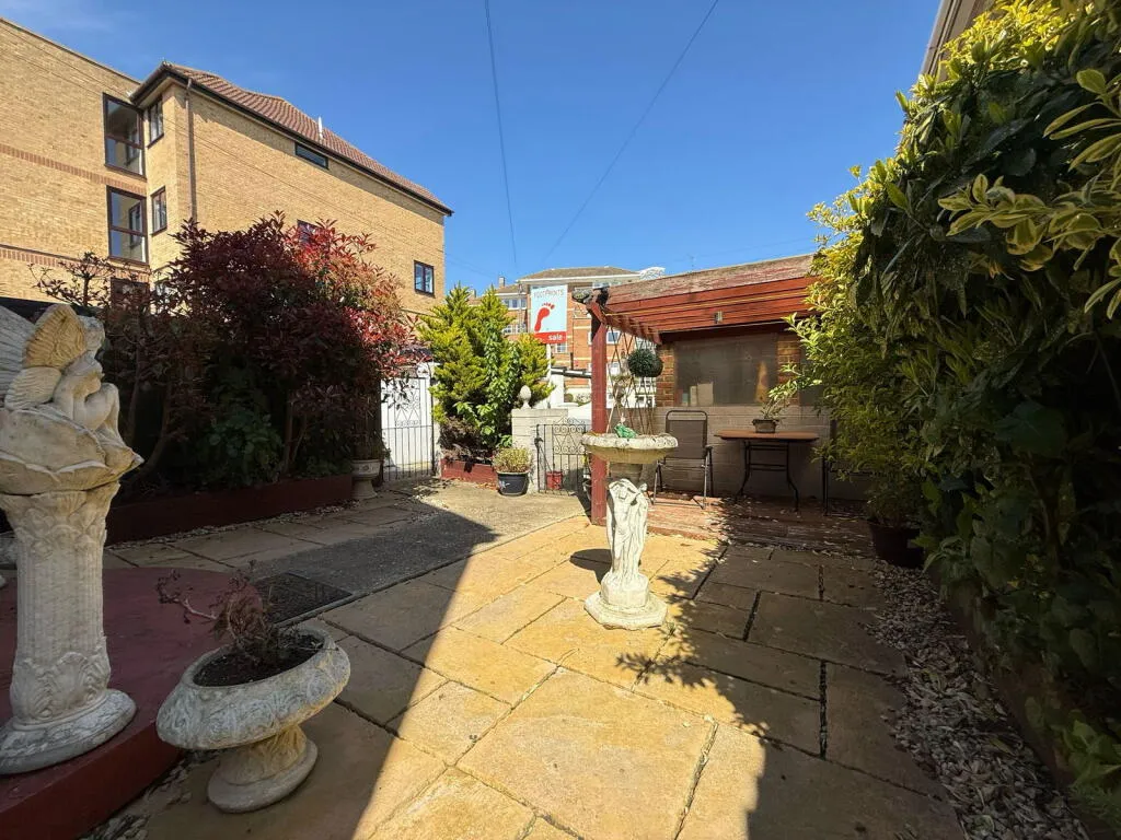 3 bed Semi-Detached