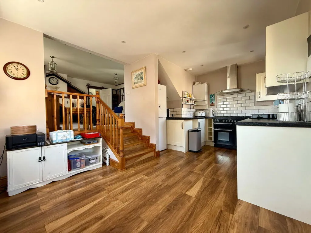 3 bed Semi-Detached