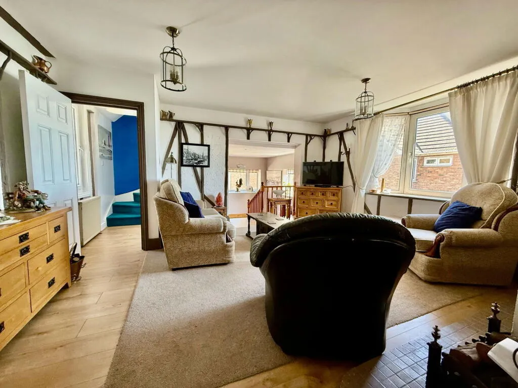 3 bed Semi-Detached