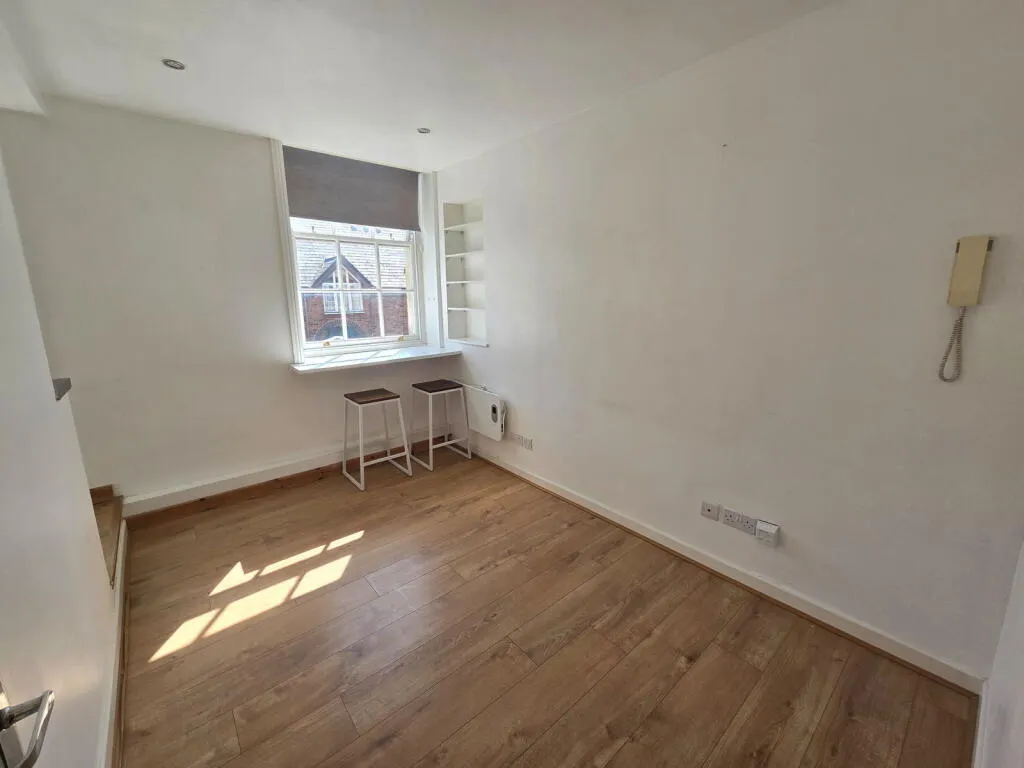 1 bed Apartment