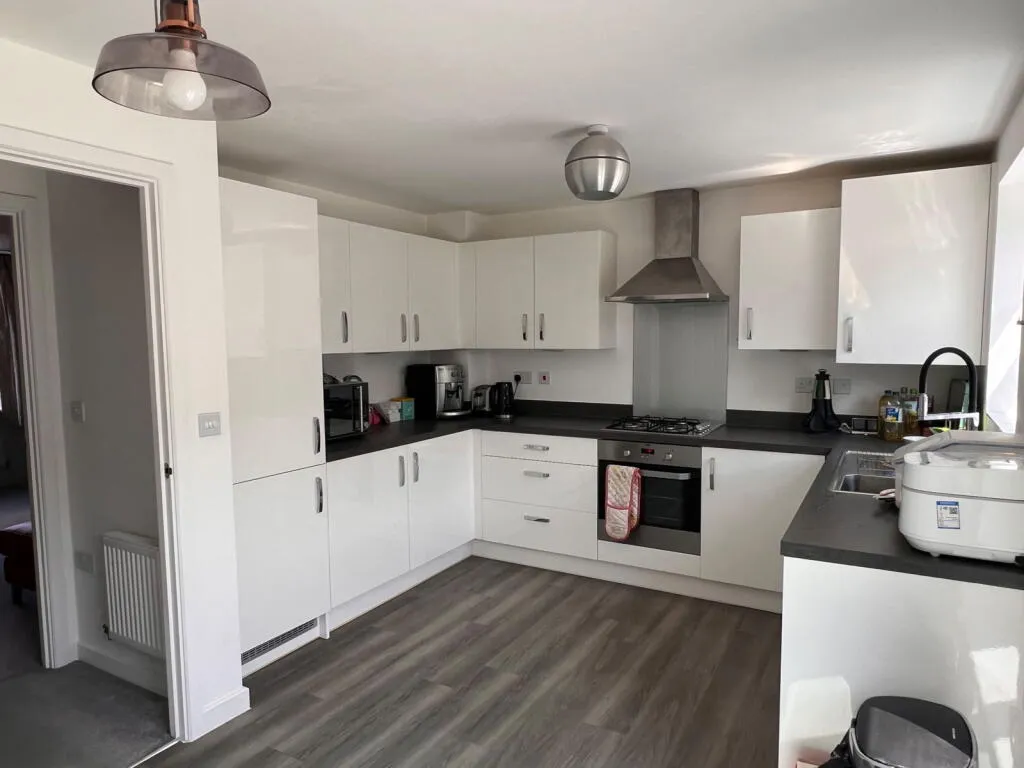 2 bed Semi-Detached