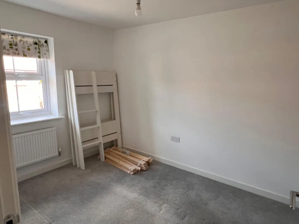 2 bed Semi-Detached