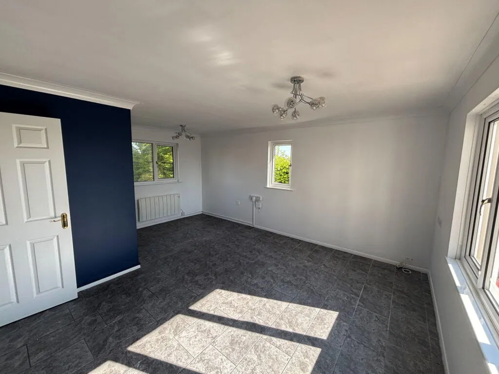 2 bed Block of Apartments