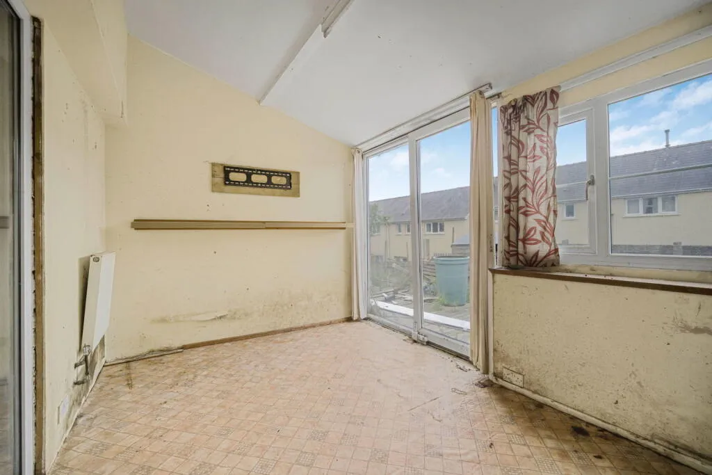 3 bed Terraced
