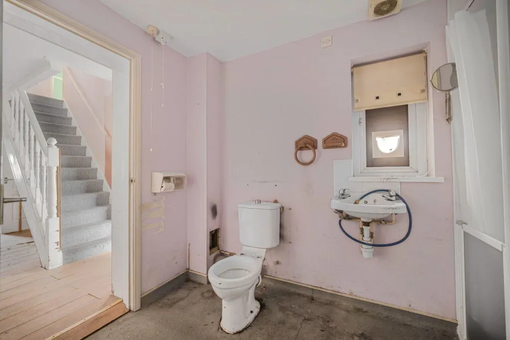 3 bed Terraced